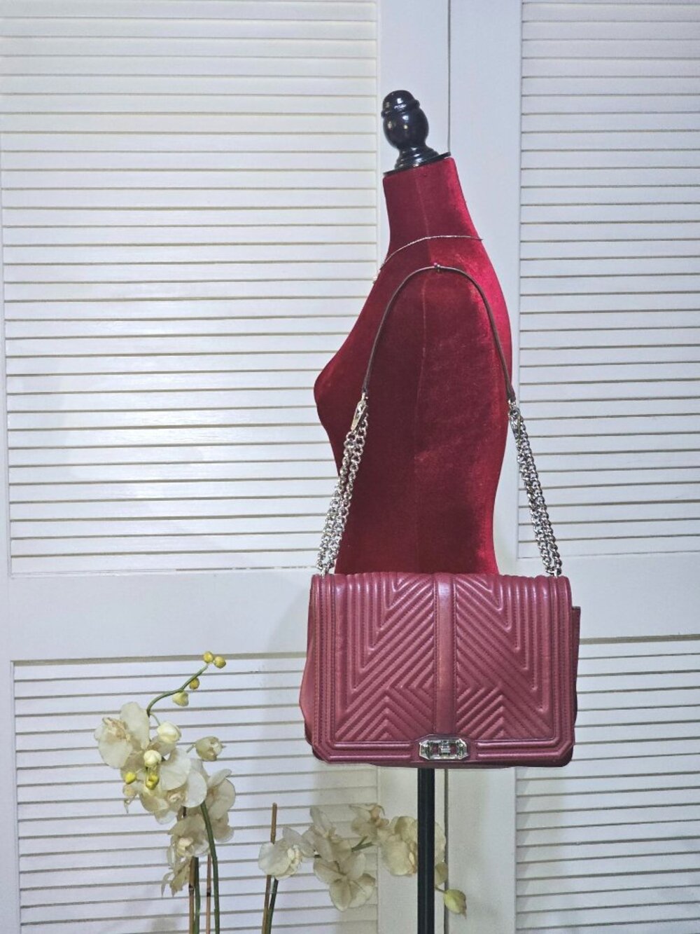 Rebecca Minkoff Women's Red Chevron leather Quilted Love Crossbody Bag Sz M 2558 - Picture 3 of 16